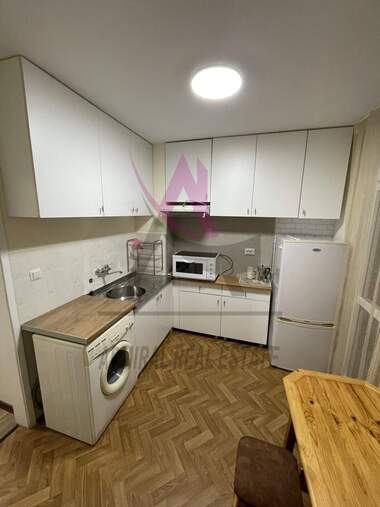 For rent - Apartment in Kolhozen pazar,  Varna
