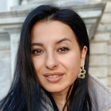 Вера Топалова