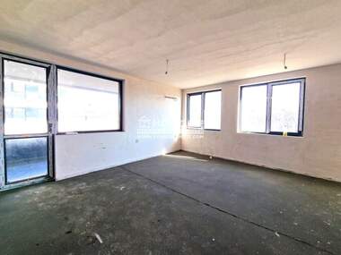 Vânzare - Apartament în Ostromila,  Plovdiv