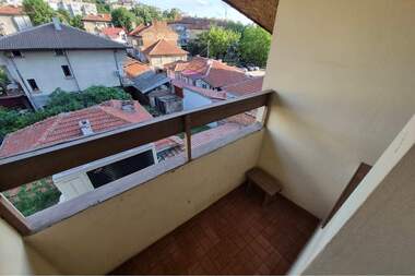 Vânzare - Apartament în Rodina 2,  Ruse