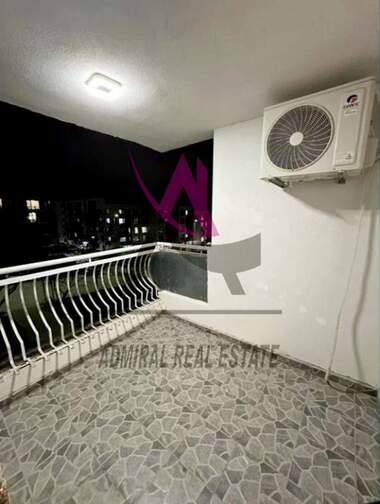 Închiriere - Apartament în Văzrajdane 1,  Varna