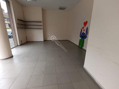 For rent - Store/Office/Storage in Akacia,  Veliko Tarnovo