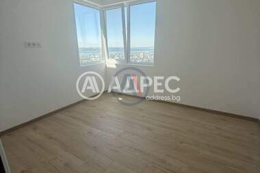 Vânzare - Apartament în Pceelina,  Varna