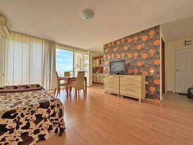 Vânzare - Apartament în Elenite,  Burgas