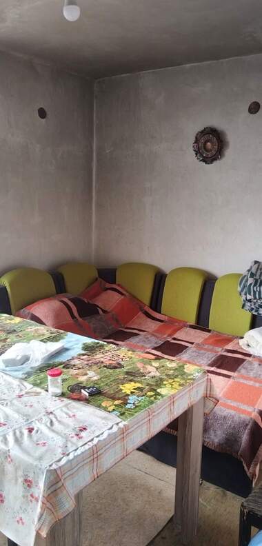 Satış - Ev olarak Lialinci,  Pernik