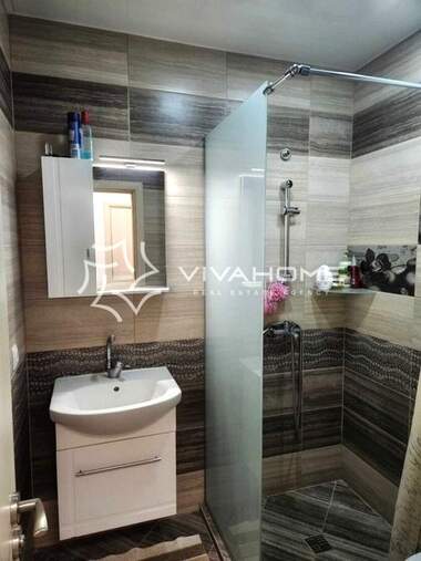 Продажба - Апартамент във Възраждане 3,  Варна