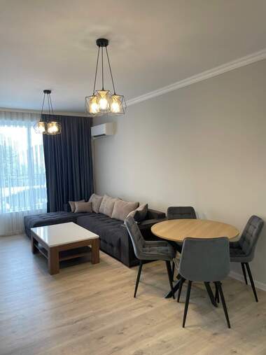 Miete - Wohnung in Izgrew,  Burgas