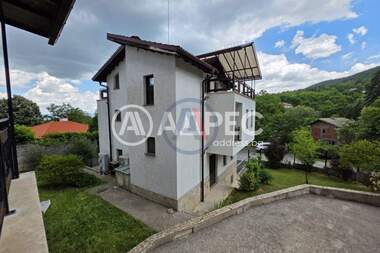 Продажа - Дом в Иваняне,  София