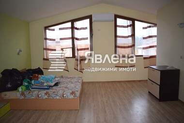 Продажба - Апартамент в Царево,  Бургас