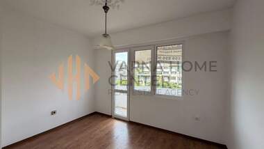 Vânzare - Apartament în Țveten kvartal,  Varna