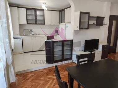 For rent - Apartment in Zimno kino Trakia,  Varna