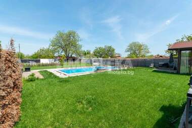 For sale - House in Karadjovo,  Plovdiv
