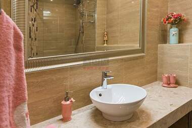Închiriere - Apartament în Simeonovo,  Sofia