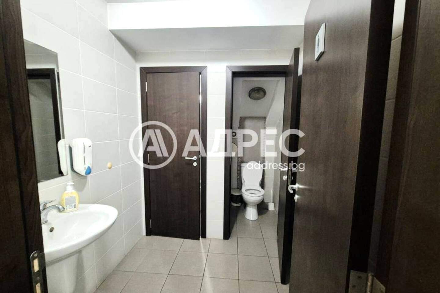 Ofis olarak Okrajna bolnitsa - Generali, Varna – fotoğraf 6