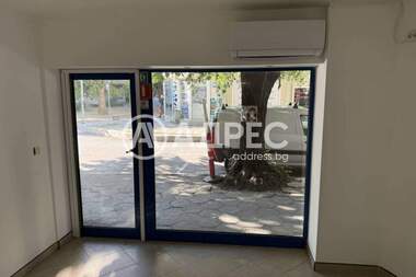 For rent - Store in Liatno kino Trakia,  Varna