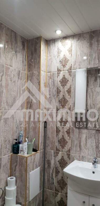 For sale - Apartment in Liatno kino Trakia,  Varna