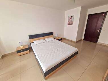 Verkauf - Wohnung in Zentar,  Dobritsch