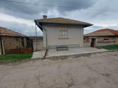 Продажа - Дом в Васил Левски,  Търговище