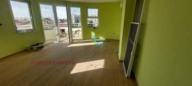 For sale - Apartment in Kiuchuk Parij,  Plovdiv