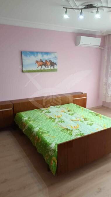 For rent - Apartment in Cveten kvartal,  Varna