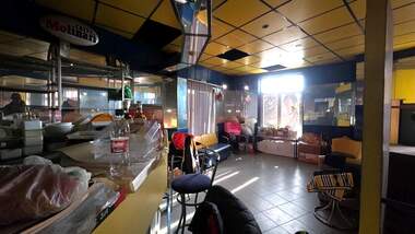 Vânzare - Magazin/Birou/Salon de frumusețe/Restaurant/Cabinet de stomatologie în Gorna Oriahovița,  Veliko Tărnovo