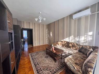 Vânzare - Apartament în Storgozia,  Pleven