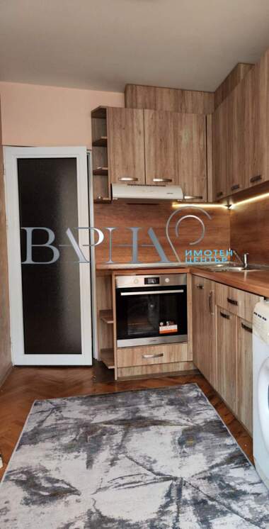 For rent - Apartment in Sportna zala,  Varna