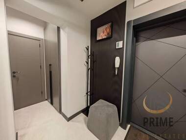 Închiriere - Apartament în Țentăr,  Burgas