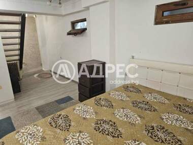 Vânzare - Apartament în Kolhozen pazar,  Varna