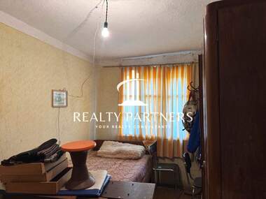 For sale - House in Viskiar,  Pernik