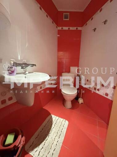 Kira - Apartman olarak Pogrebi,  Varna