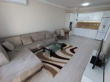 Miete - Wohnung in Izgrew,  Burgas
