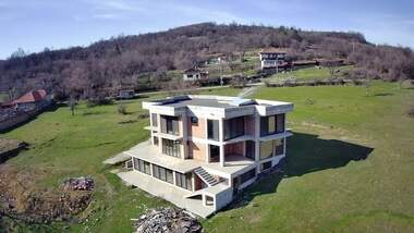Vânzare - Casă în Radkovți,  Veliko Tărnovo