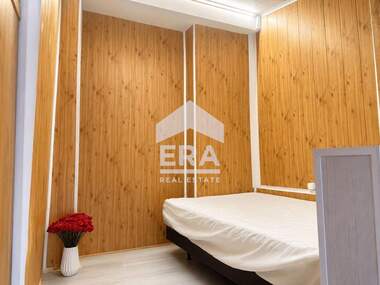 Închiriere - Apartament în Zona B-18,  Sofia
