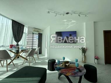 Продажба - Апартамент в Приморско,  Бургас