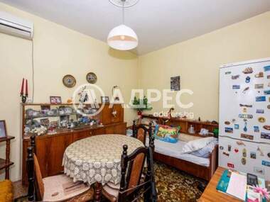 Vânzare - Apartament în Hristo Smirnenski,  Plovdiv