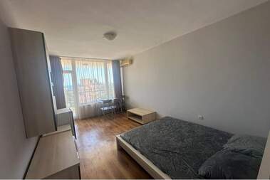 Продажа - Квартира в Ален мак,  Вaрна