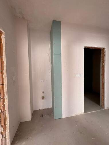 Продажба - Апартамент в Бриз,  Варна
