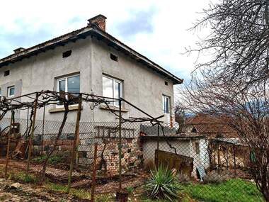 Satış - Ev olarak Iagodovo,  Montana
