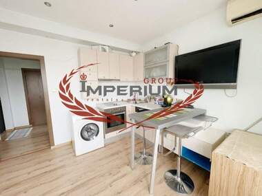 Închiriere - Apartament în Okrăjna bolnița - Generali,  Varna