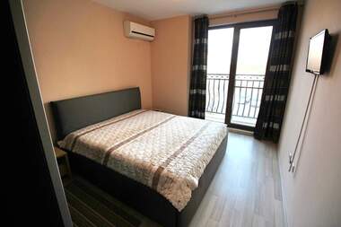 Miete - Wohnung in Izgrew,  Burgas