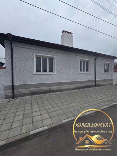 For sale - House in Popovica,  Plovdiv
