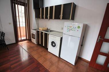 Închiriere - Apartament în Țentăr,  Burgas