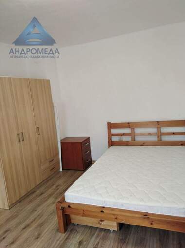 Închiriere - Apartament în Ideal City Center,  Pleven