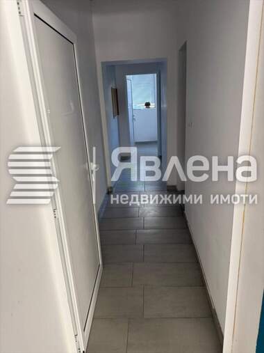 Наем - Магазин в Център,  Бургас