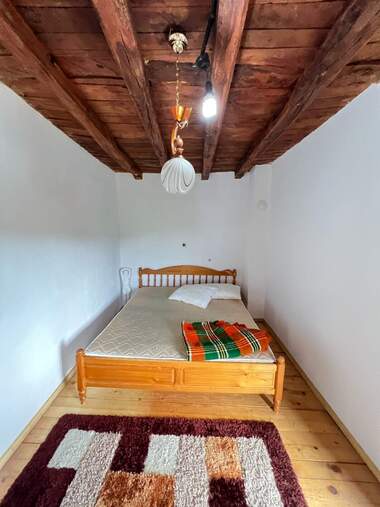 Închiriere - Casă în Brestovo,  Lovece
