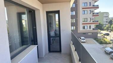 For rent - Apartment in Zona B,  Veliko Tarnovo