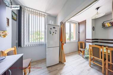 Vânzare - Apartament în Aprilți,  Lovece