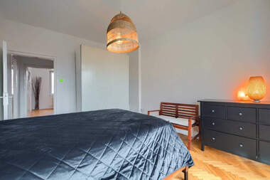 Închiriere - Apartament în Center,  Sofia