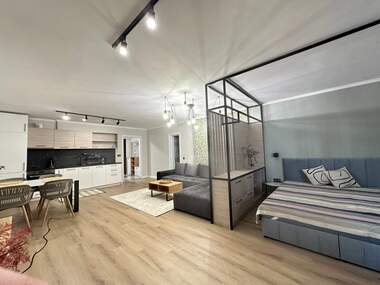 Miete - Wohnung in Lazur,  Burgas